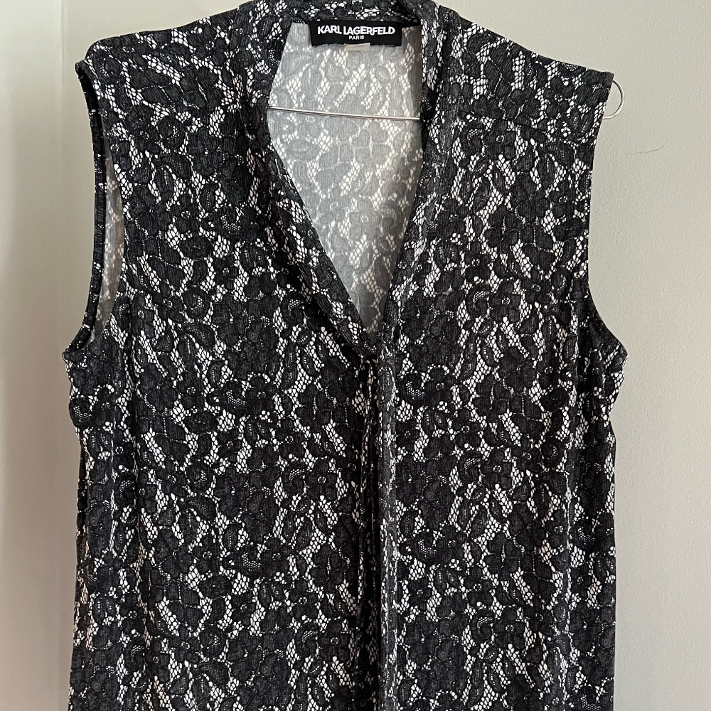 Karl Lagerfeld Paris sleeveless tie neck pullover blouse size large